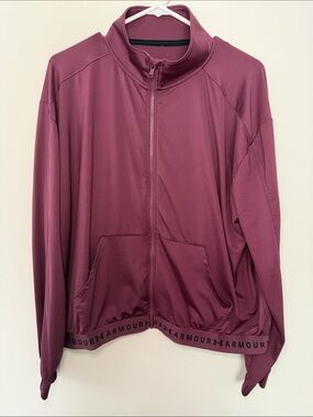 Under Armour Women's Burgundy Full-Zip Athletic Jacket